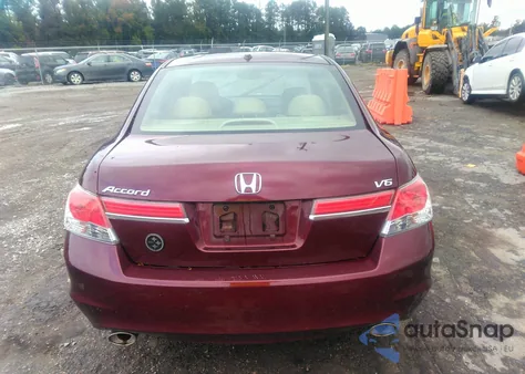 2011 Honda Accord 3.5 Ex-L z USA, uszkodzony, nr VIN 1HGCP3F80BA001686